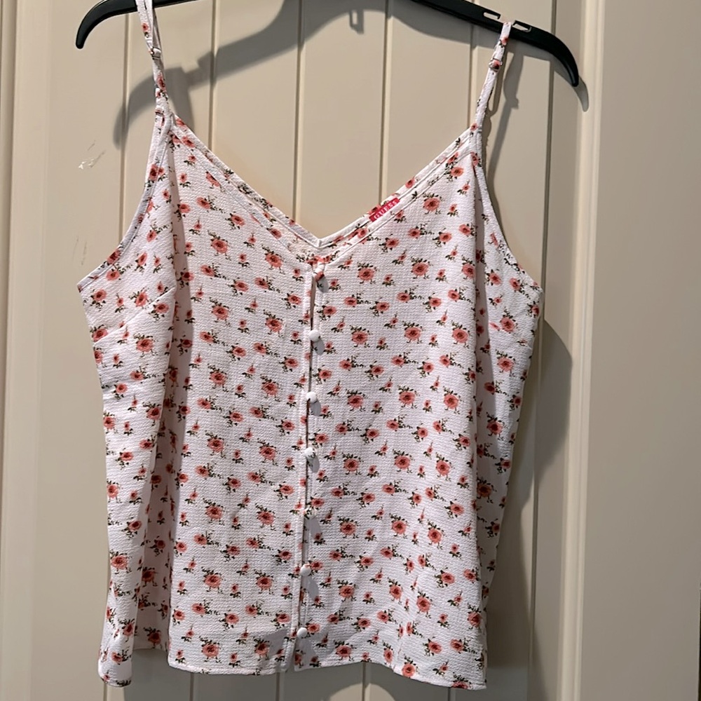 Guess Top